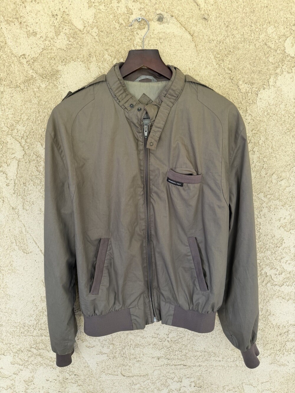 Men's Members Only Iconic Bomber Racer Jacket Full Zip Beige Size 42